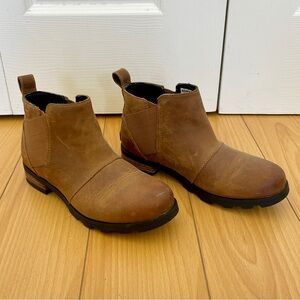 Sorel Women's Brown Waterproof Chelsea Boots